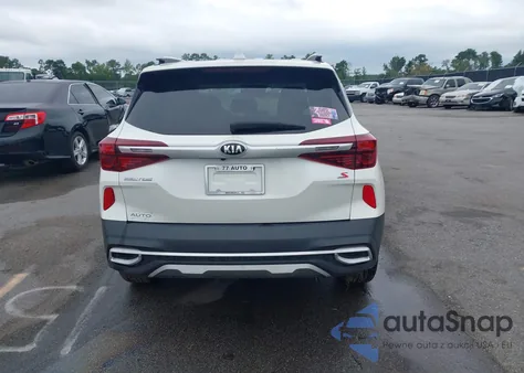 2021 Kia Seltos S из США, поврежденный, VIN KNDEUCAA0M7085793